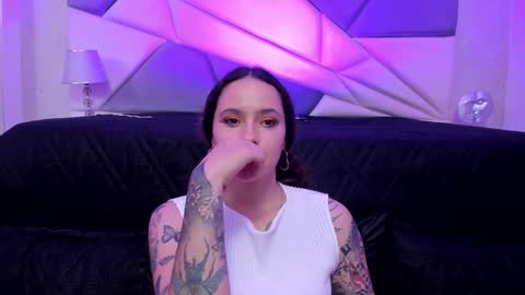 AnnyT online show from 02.02.25