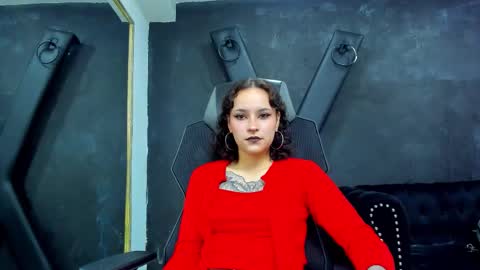 AnnyT online show from 10.18.25