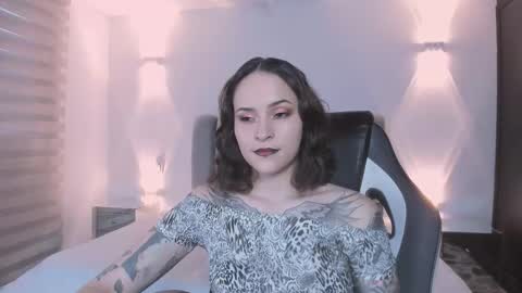 AnnyT online show from 01.08.26