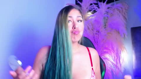 Anny  online show from 12.23.25