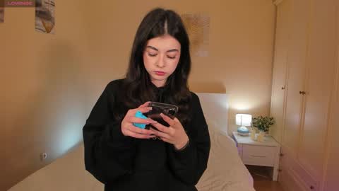 Anora  Emma online show from 02.20.26