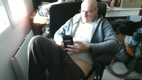 Snapshot of antares590 chatting on 02.25.26 antares590 online show from 02.25.26