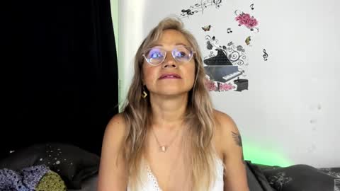 anthonela_mature_ online show from 12.05.24