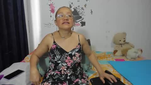 anthonela_mature_ online show from 10.11.25