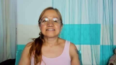 Snapshot of anthonela_mature_ chatting on 05.13.26 anthonela_mature_ online show from 05.13.26