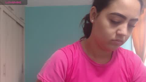 Anthonela Queen online show from 12.16.25