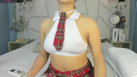 Snapshot of anthoneladuque chatting on 02.01.26 anthonelaDuque online show from 02.01.26