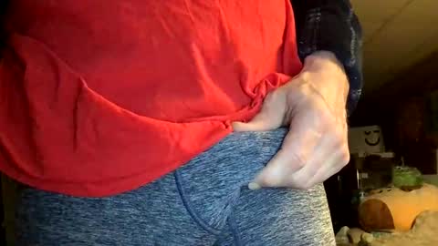 Snapshot of anthony_whitestallion chatting on 12.21.24 Anthony online show from 12.21.24