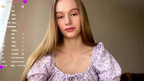 Snapshot of antionettepulgarin chatting on 04.20.26 Viktoria online show from 04.20.26