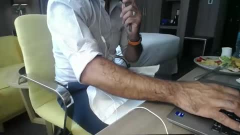 Snapshot of antomiguel chatting on 03.12.25 antomiguel online show from 03.12.25