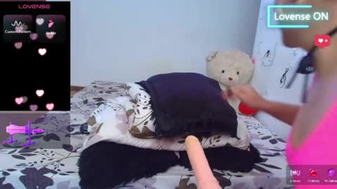 Snapshot of antonella0769 chatting on 04.25.26 ANTONELLA WILLIAM INDEPENDIENTE online show from 04.25.26