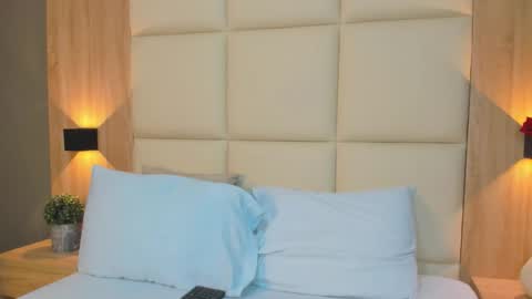 A N T O N E L L A  online show from 11.14.25