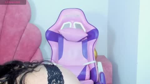 Snapshot of antonella_foxxxx chatting on 04.06.26 antonella_foxxxx online show from 04.06.26
