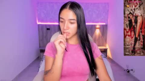  Antonella Grayy  online show from 02.20.25