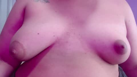 Snapshot of antonella_hotkiss chatting on 07.02.26 Antonella online show from 07.02.26