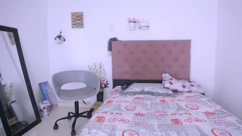 antonella online show from 09.09.25