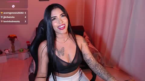Snapshot of antonella_miller19 chatting on 05.22.26 Antonella online show from 05.22.26