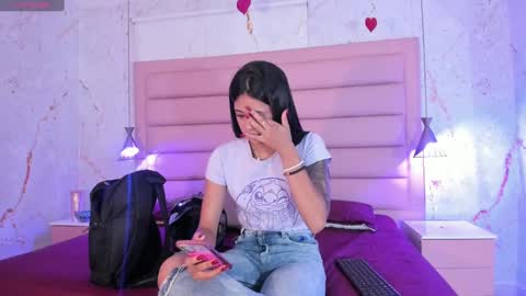 Antonella Rossi online show from 03.04.25