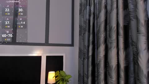 Snapshot of antonellaa_gomez chatting on 12.29.24 Antonellaa online show from 12.29.24