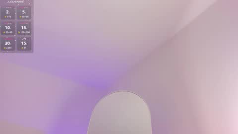 Snapshot of antonellaa_gomez chatting on 10.08.25 Antonellaa online show from 10.08.25