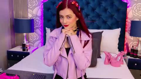 Snapshot of antonellaescudero chatting on 03.21.26 AntonellaEscudero online show from 03.21.26