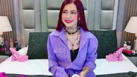 Snapshot of antonellaescudero chatting on 04.04.26 AntonellaEscudero online show from 04.04.26