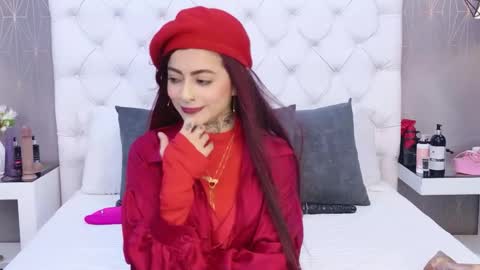 Snapshot of antonellaescudero chatting on 05.07.26 AntonellaEscudero online show from 05.07.26