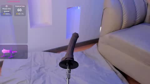 Antonella online show from 09.11.25