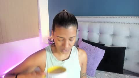 Sarah online show from 02.22.25