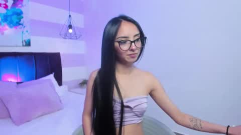 antonellariva_ online show from 09.22.25