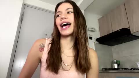 Snapshot of antonellarossii_ chatting on 12.10.24 Antonella online show from 12.10.24