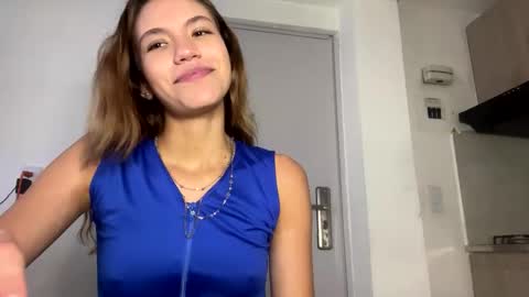 Snapshot of antonellarossii_ chatting on 01.04.25 Antonella online show from 01.04.25