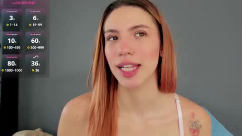 Snapshot of antonellarossii_ chatting on 09.17.25 Antonella online show from 09.17.25