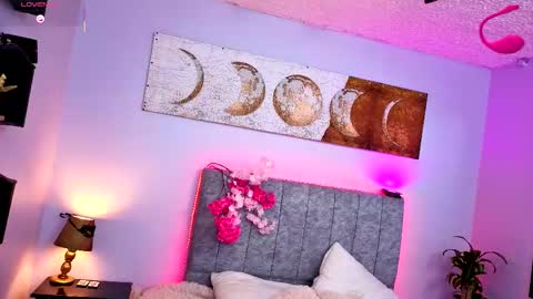 Snapshot of antonellastar24_ chatting on 10.15.25 Antonella online show from 10.15.25