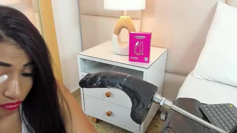 Snapshot of antoniaross chatting on 02.12.26 Antonia online show from 02.12.26