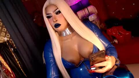 Snapshot of antoniasaints69 chatting on 10.31.25 antoniasaints69 online show from 10.31.25