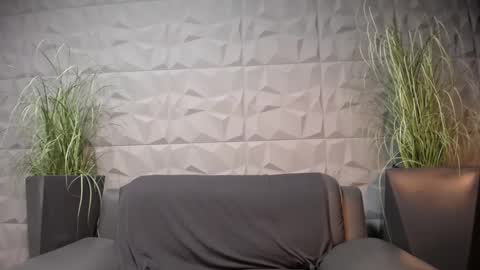 HI My name is Antonio online show from 03.08.25