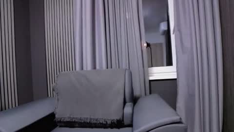 HI My name is Antonio online show from 10.10.25