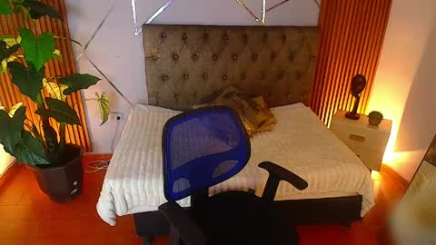 Antonella online show from 04.29.26