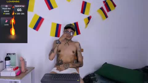 Snapshot of antony_d_ossa chatting on 06.22.26 antony_d_ossa online show from 06.22.26