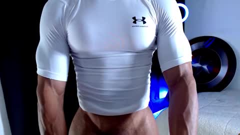 Snapshot of antonywebb94 chatting on 11.13.25 Instagram miguelangel1802 online show from 11.13.25