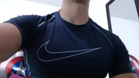 Snapshot of antonywebb94 chatting on 04.02.26 Instagram miguelangel1802 online show from 04.02.26