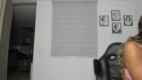 Maria Antonia online show from 12.22.24