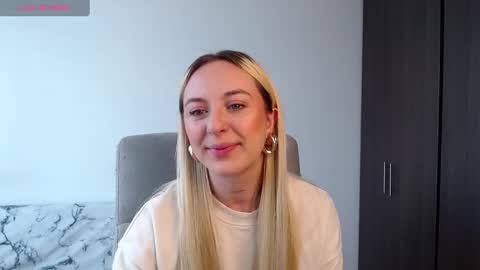 Antonia online show from 02.12.25