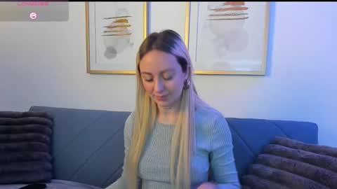 Antonia online show from 03.11.25