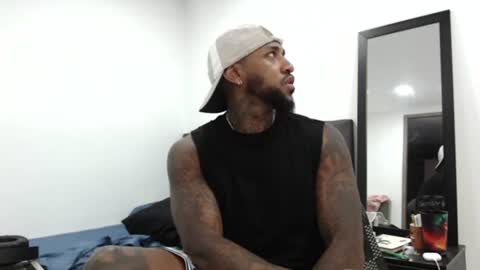 Snapshot of antwanblack11 chatting on 12.14.24 antwanblack11 online show from 12.14.24