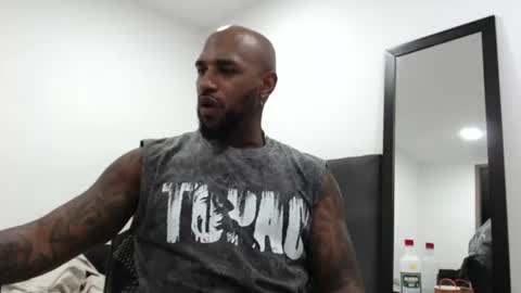 Snapshot of antwanblack11 chatting on 01.18.25 antwanblack11 online show from 01.18.25