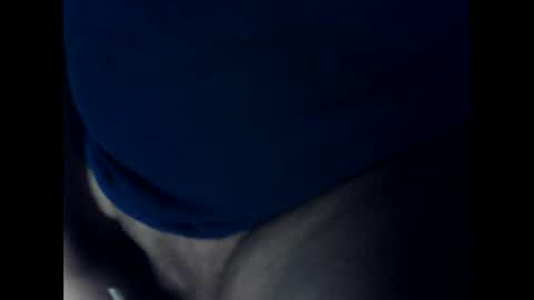 Snapshot of antxon12 chatting on 12.27.24 antxon12 online show from 12.27.24