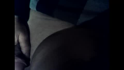 Snapshot of antxon12 chatting on 01.01.25 antxon12 online show from 01.01.25