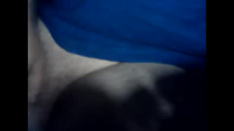 Snapshot of antxon12 chatting on 12.03.25 antxon12 online show from 12.03.25